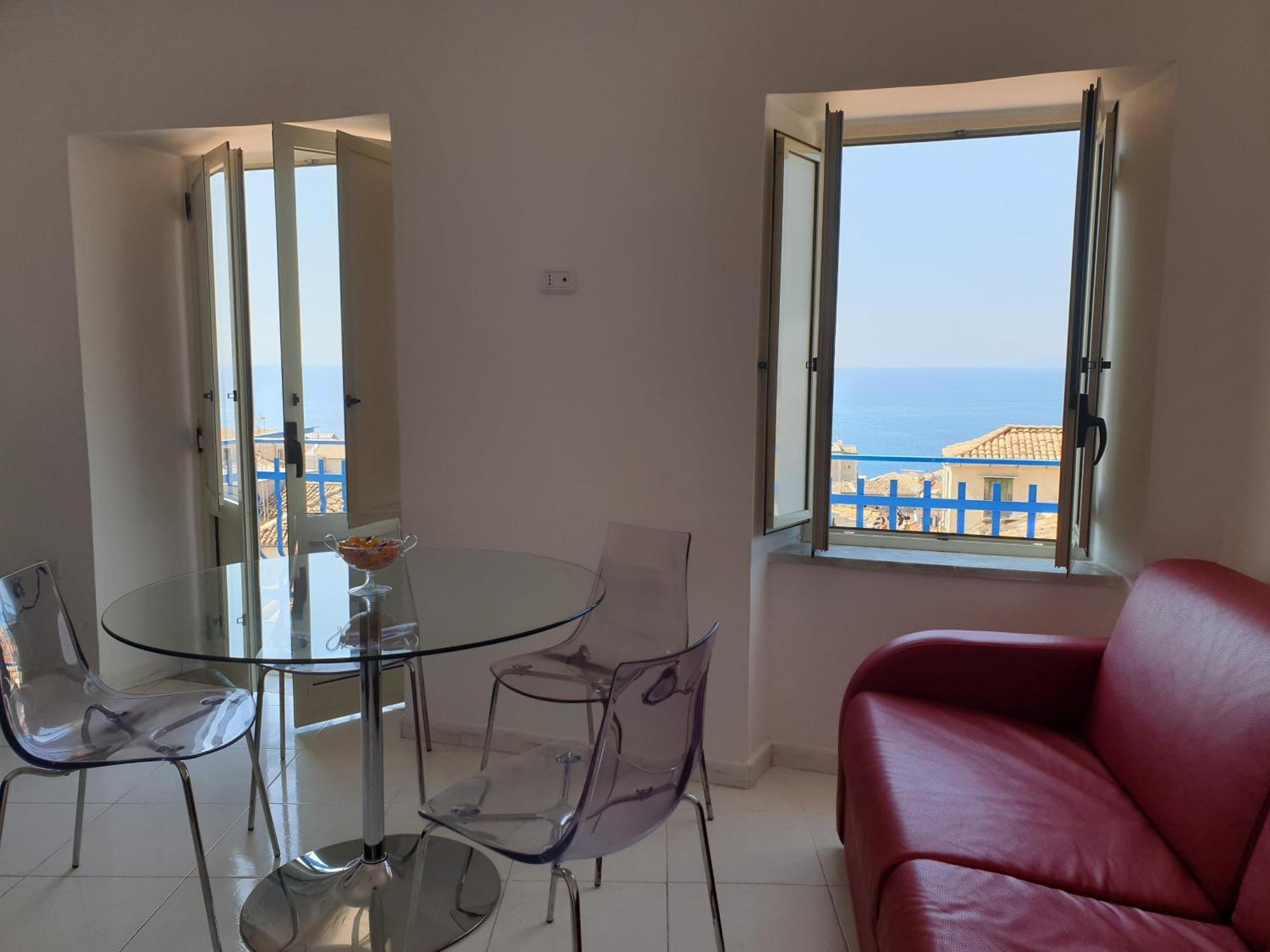 "Lo Studiolo" Apartment Pizzo  Exterior foto
